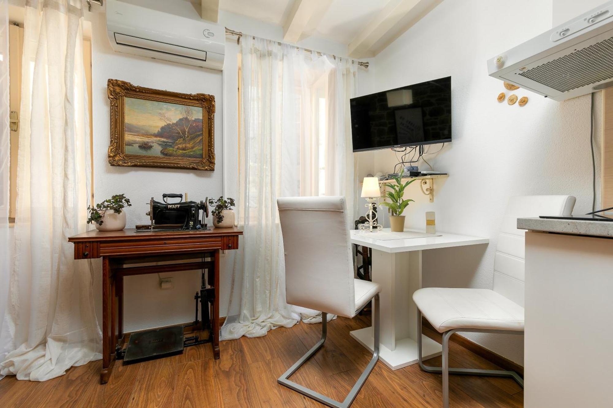 Duplex Apartment Camelia In Charming Old Town Rovinj Exterior foto